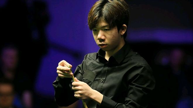 随着他的不 随着他的不