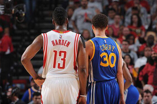 球员们在一 球员们在一