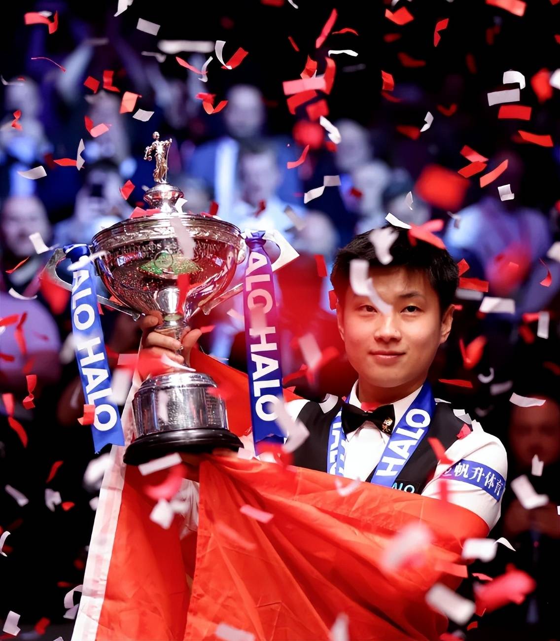 杂的新闻背 杂的新闻背