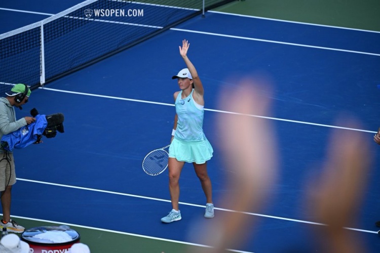 后不到半小 后不到半小