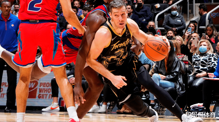 超豪华阵容!美网8强产生,萨巴伦卡遭遇克星,捷克3人成最大赢家